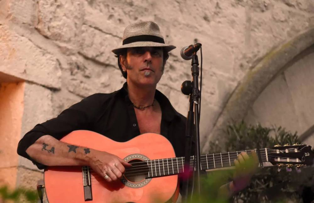 LUIS ET ROSA folk latino