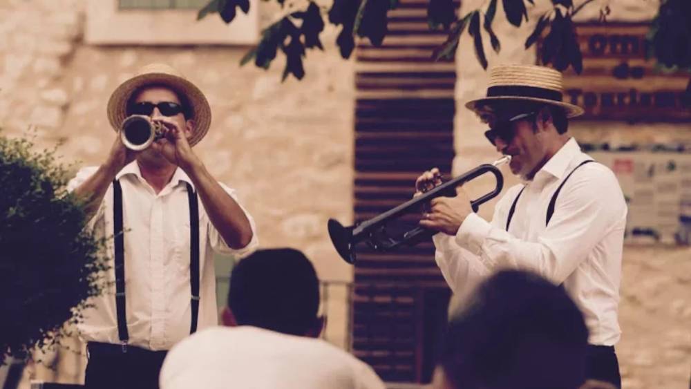 STRAP'BAND fanfare nomade de jazz festif
