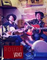rouge-velvet-duo-rock-folk-festif