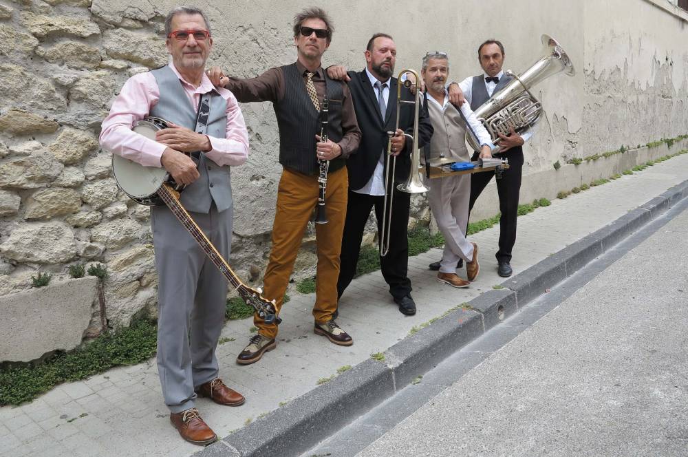 DIXIE FROGGIES, New Orleans & Dixieland music